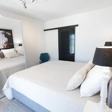 Luna * Aigne (Herault)