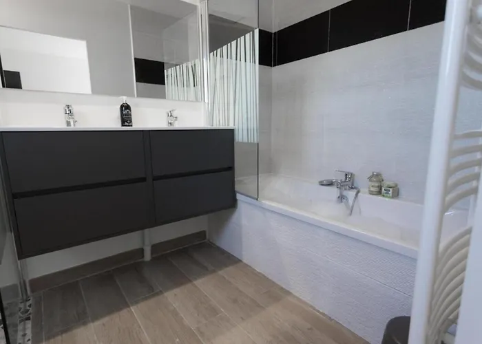 Luna * Aigne (Herault)